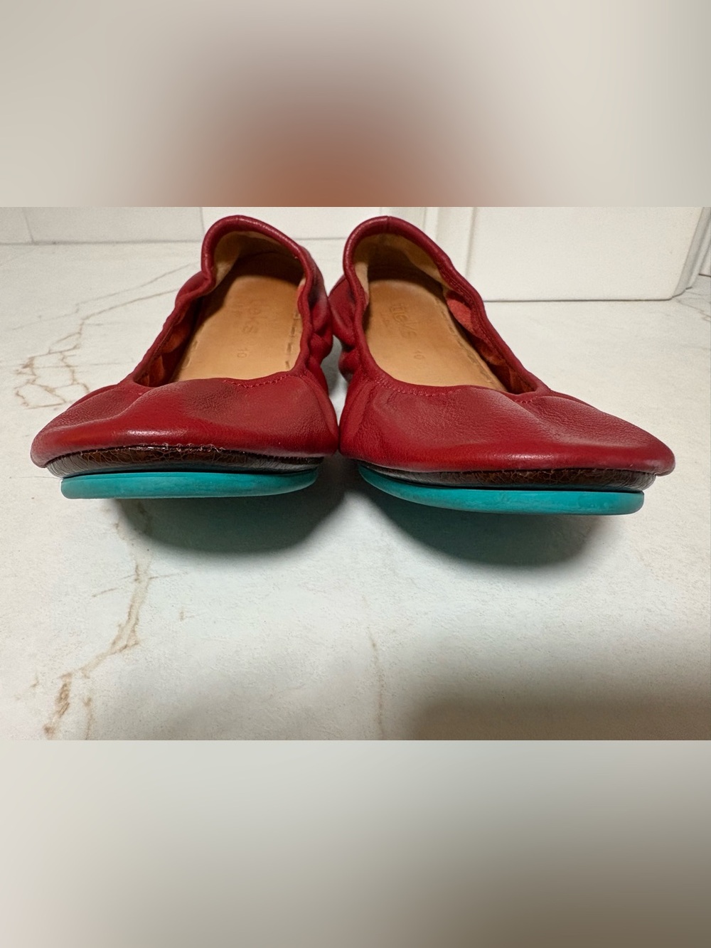Red Tieks ~ size 10 - Picture 11 of 13